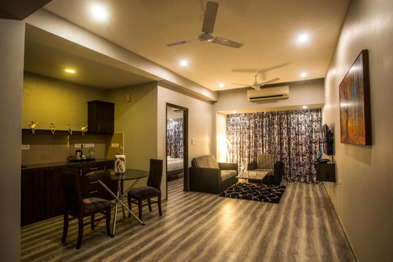 Encore Suites Goa Panaji Zewnętrze zdjęcie