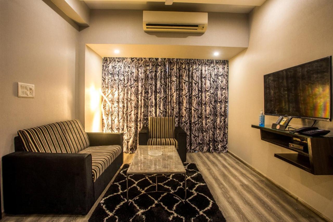 Encore Suites Goa Panaji Zewnętrze zdjęcie
